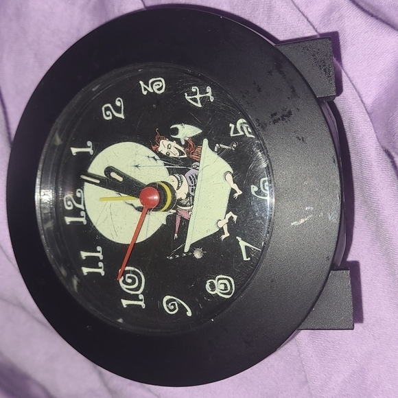 RARE Nightmare Before Xmas Alarm Clock - Picture 5 of 10